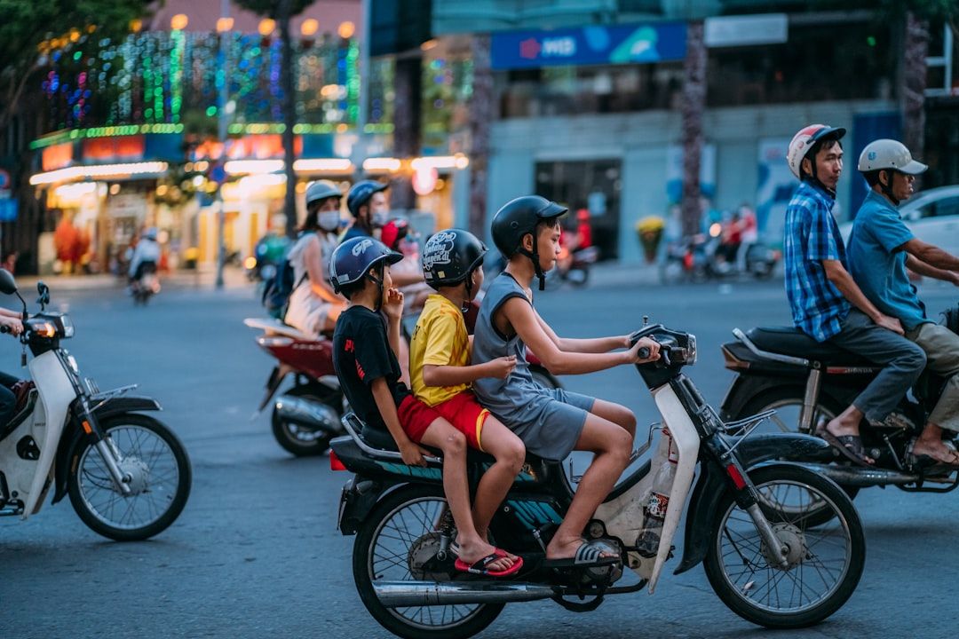 New City Thủ Thiêm — motorbike commute city tunnel Ho Chi Minh